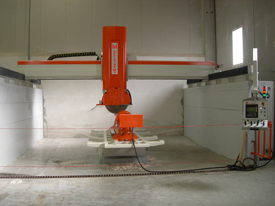 Fresa 6 assi interpolati FMV 6D 3600-750